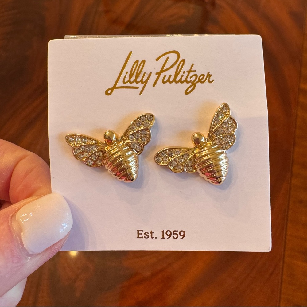 NWT Lilly Pulitzer Gold Bee Earrings - Picture 2 of 9